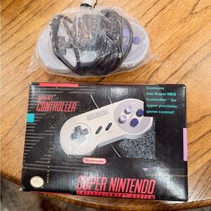 Vintage Super Nintendo SNES Controller Original Nintendo Boxed